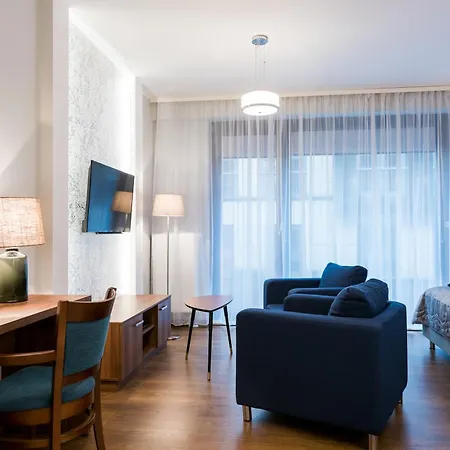 Inqse Centre アパートホテル