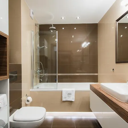 Inqse Centre شقة فندقية فروتسواف