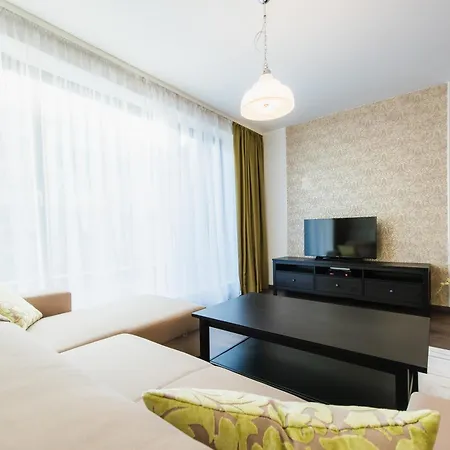 Aparthotel Inqse Centre