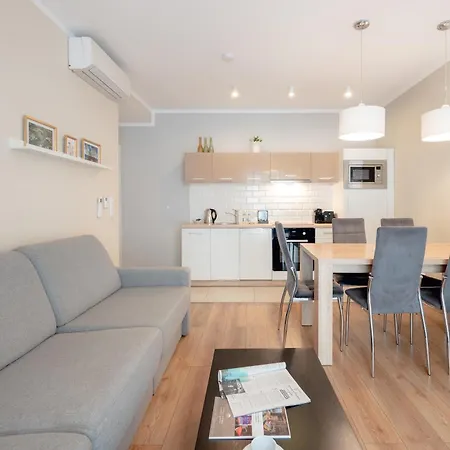 Hotel apartamentowy Inqse Centre *