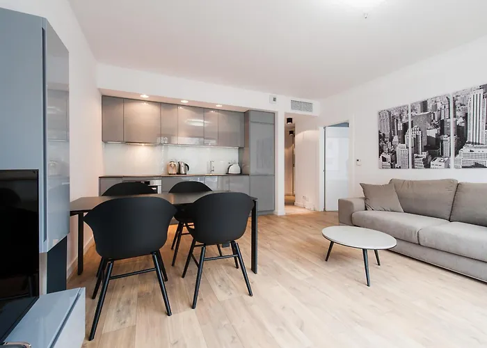 Inqse Centre Aparthotel